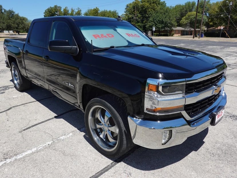 2017 Chevrolet Silverado 1500 - Image 1