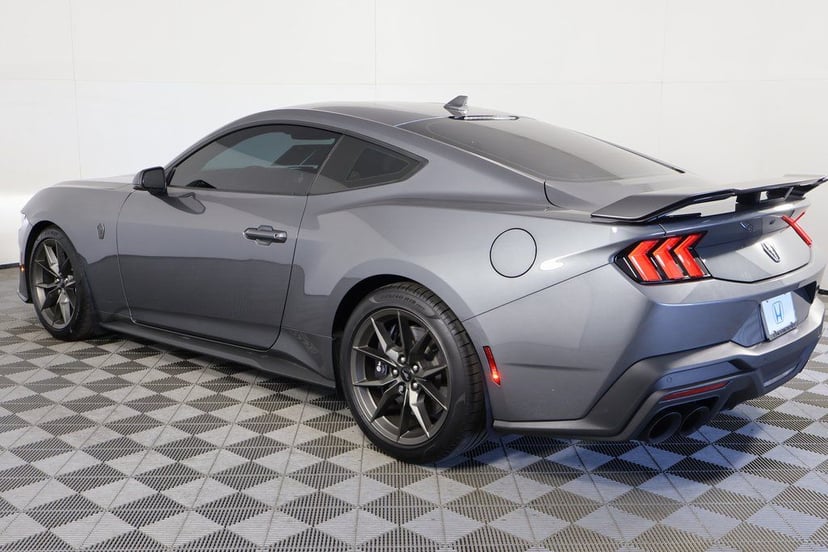 2025 Ford Mustang - Image 3