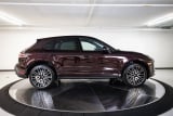 2026 Porsche Macan - Preview 8