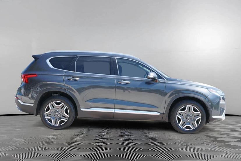 2021 Hyundai Santa Fe - Image 1
