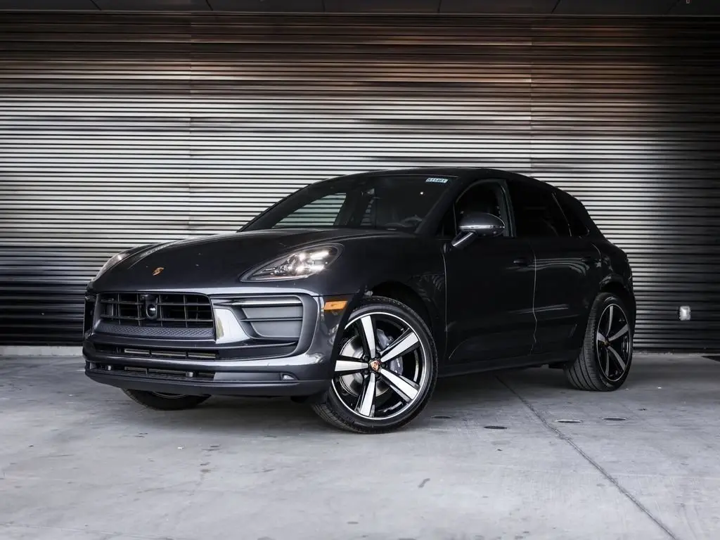 2026 Porsche Macan - Image 1