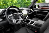 2026 Land Rover Defender - Preview 3