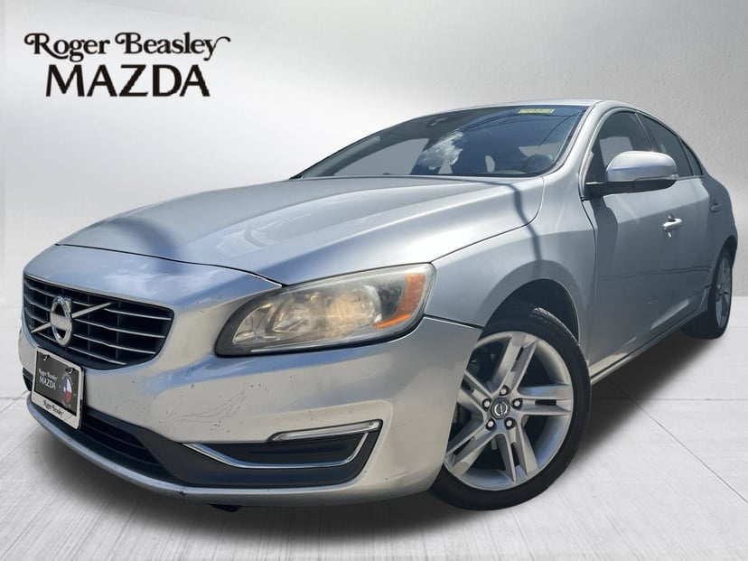 2015 Volvo S60 - Image 2