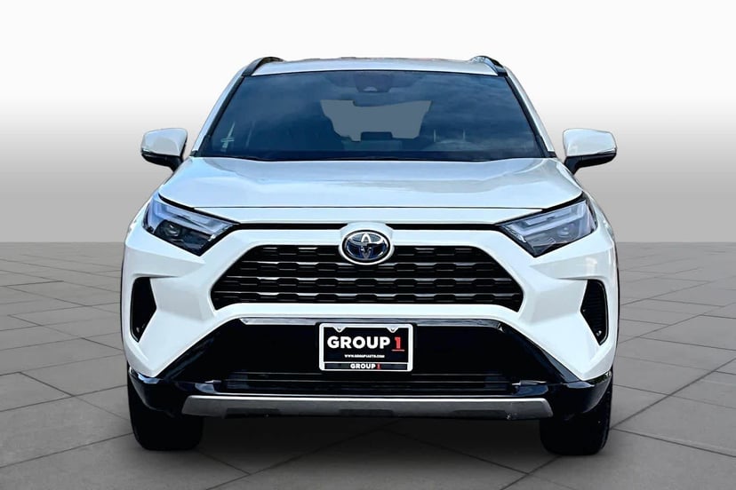 2022 Toyota RAV4 - Image 1