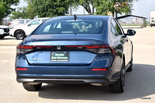 2026 Honda Accord Sedan SE 4D Sedan Canyon River Blue Metallic - Image 3