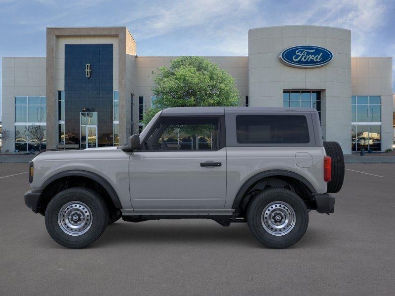 2026 Ford Bronco - Image 2