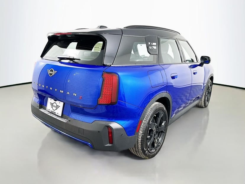 2026 MINI Countryman - Image 2