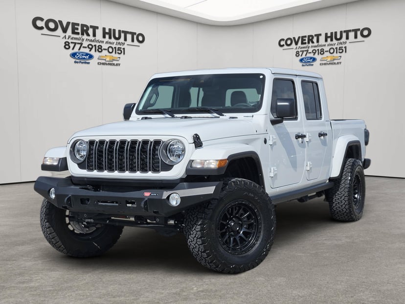 2025 Jeep Gladiator - Image 1