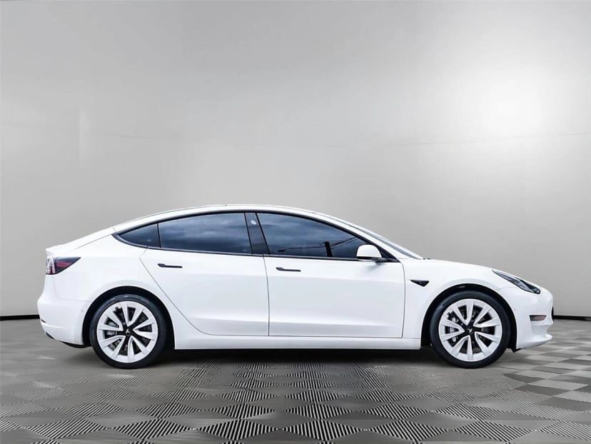 2021 Tesla Model 3 - Image 2