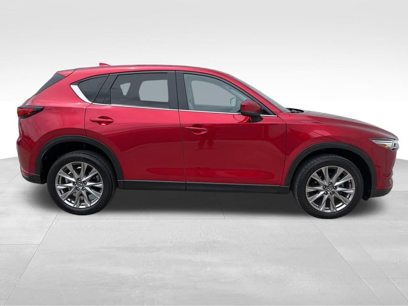 2023 Mazda CX-5 - Image 2