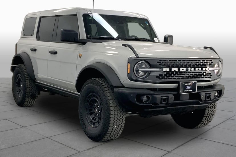2026 Ford Bronco - Image 1