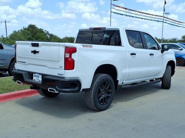 2026 Chevrolet Silverado 1500 - Image 3