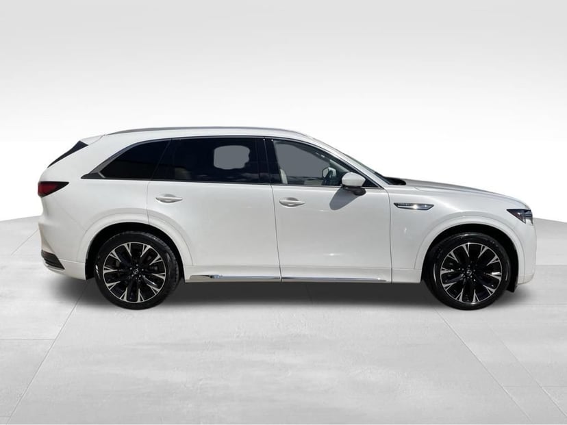 2024 Mazda CX-90 - Image 2