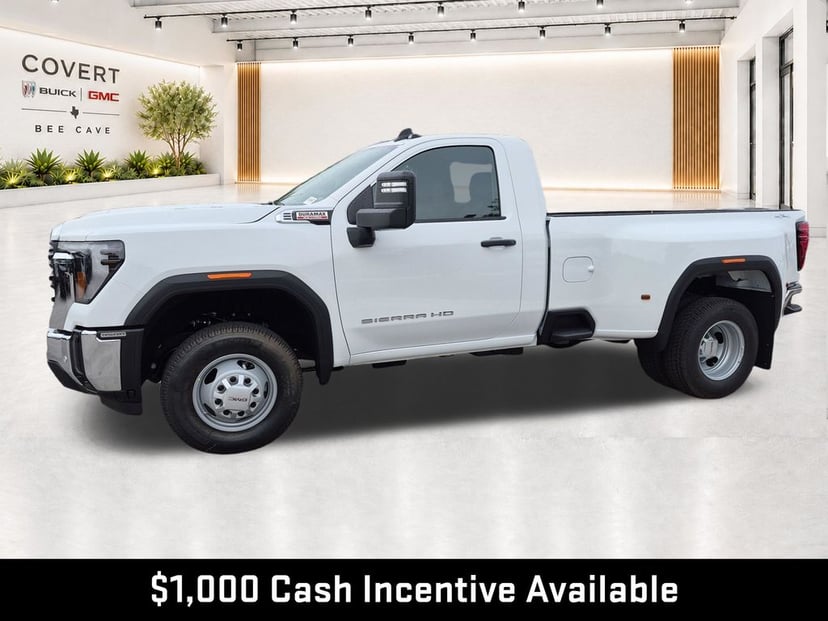 2026 GMC Sierra 3500 HD - Image 2