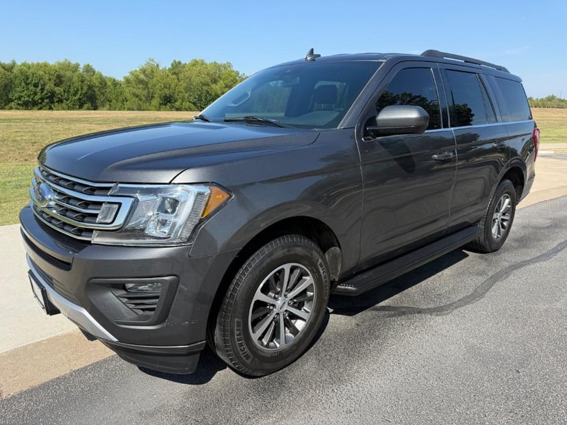 2020 Ford Expedition - Image 1
