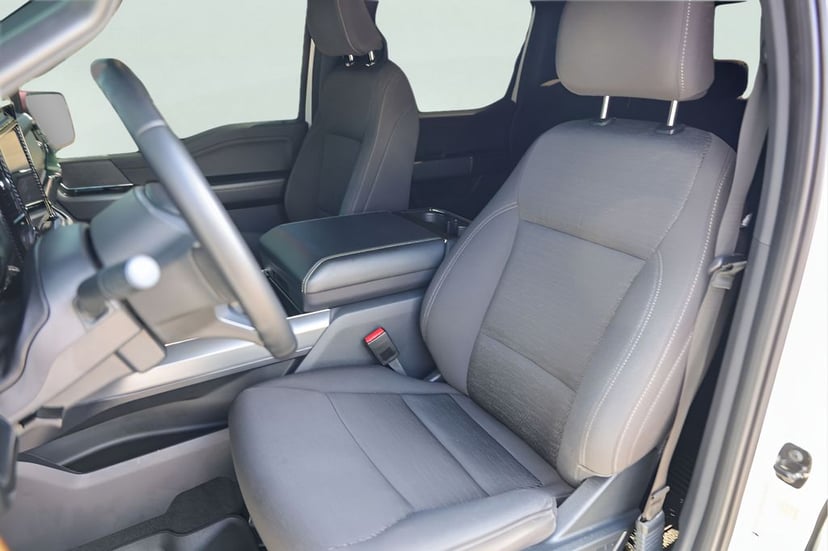 2025 Ford F-150 - Image 3