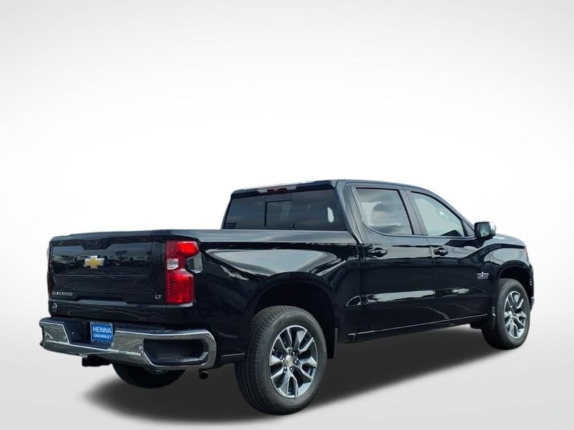 2026 Chevrolet Silverado 1500 - Image 1
