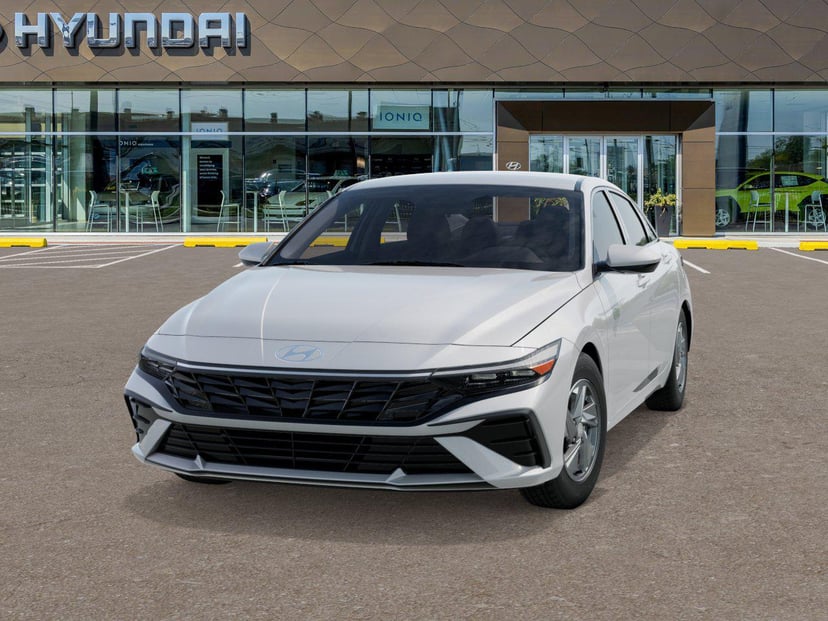 2026 Hyundai Elantra - Image 3