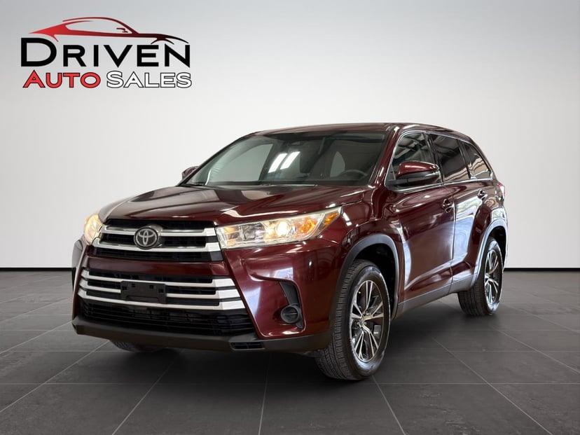 2019 Toyota Highlander - Image 1