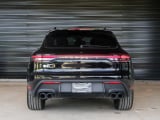 2026 Porsche Macan - Preview 6
