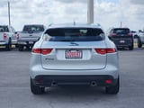 2017 Jaguar F-PACE - Preview 6