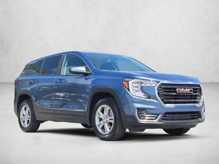 2024 GMC Terrain - Image 1