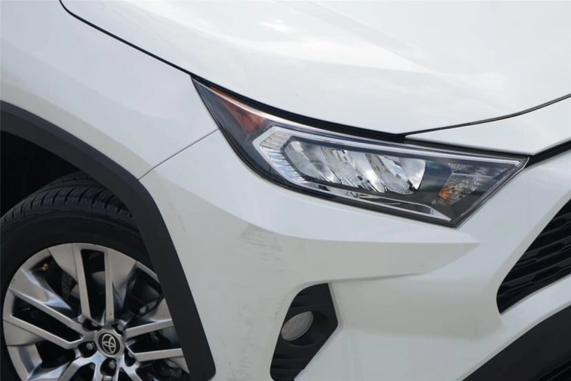 2021 Toyota RAV4 - Image 3