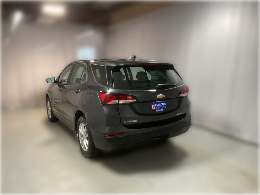 2022 Chevrolet Equinox - Image 3