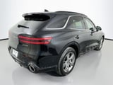 2022 Genesis GV70 - Preview 5