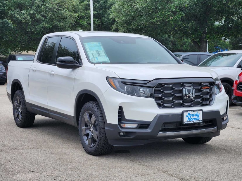 2026 Honda Ridgeline - Image 2