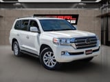 2018 Toyota Land Cruiser - Preview 3