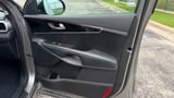 2017 Kia Sorento - Preview 14