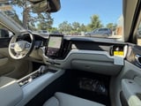 2026 Volvo XC60 - Preview 10