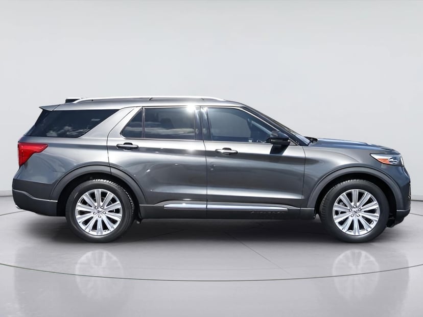 2020 Ford Explorer - Image 2
