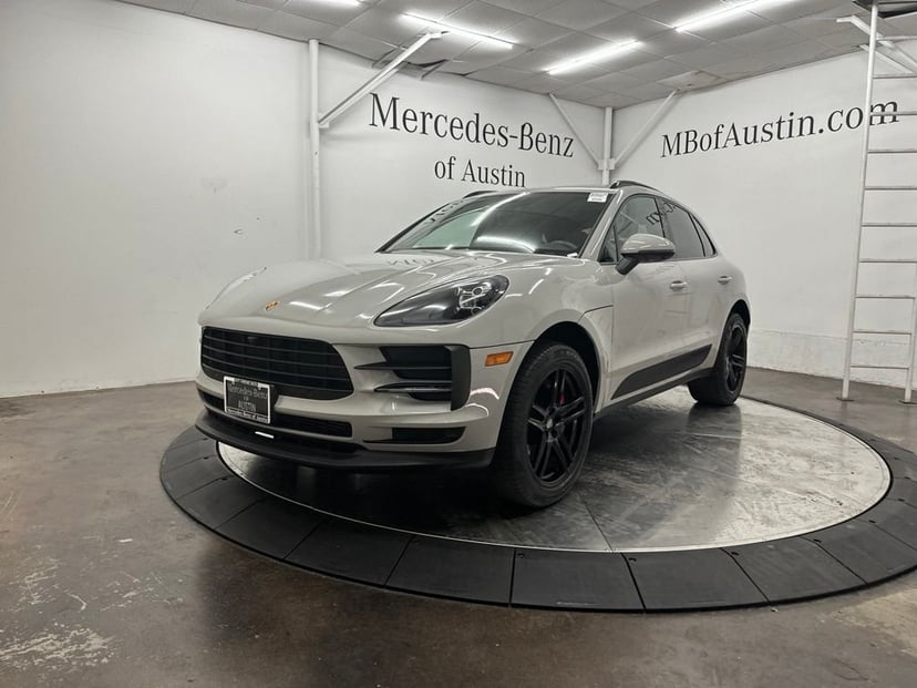 2021 Porsche Macan - Image 2