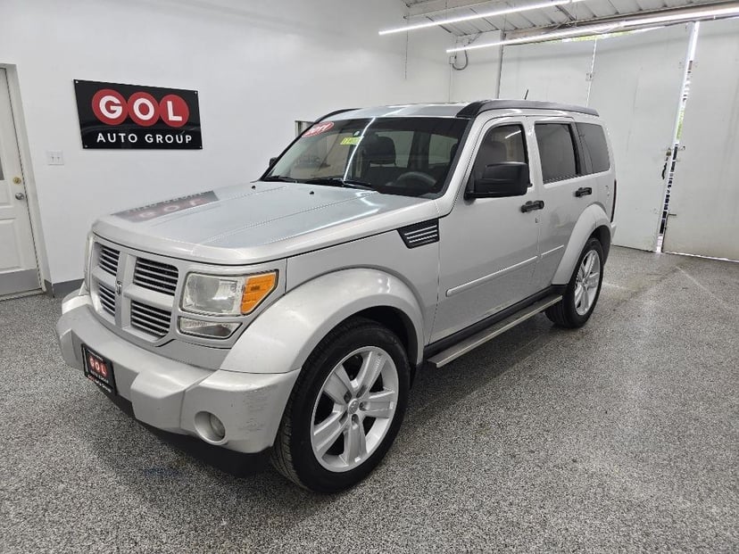 2011 Dodge Nitro - Image 2