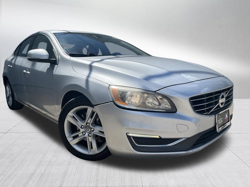 2015 Volvo S60 - Image 3