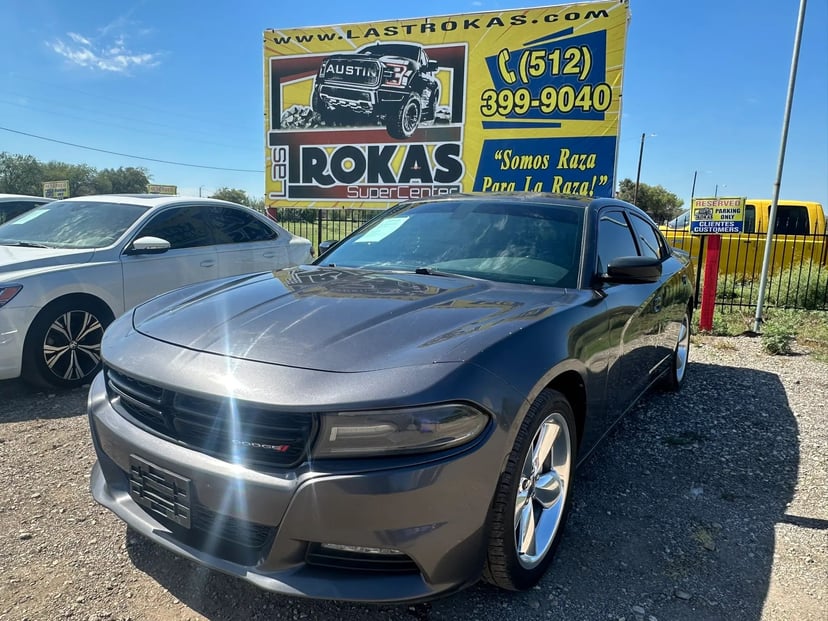 2018 Dodge Charger - Image 1