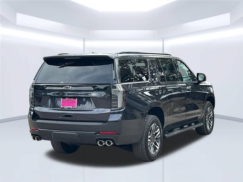 2026 Chevrolet Suburban - Image 2