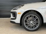 2026 Porsche Macan - Preview 7