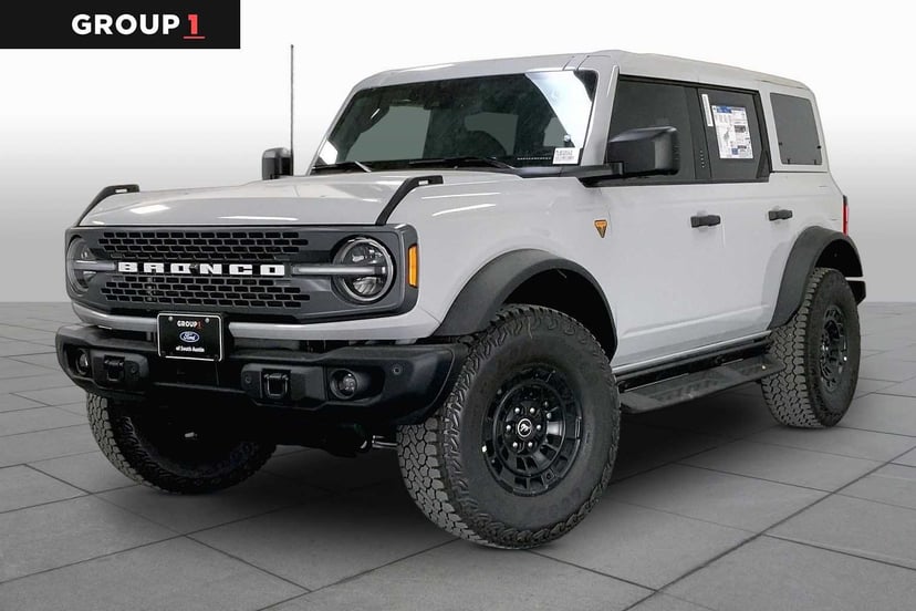 2026 Ford Bronco - Image 1