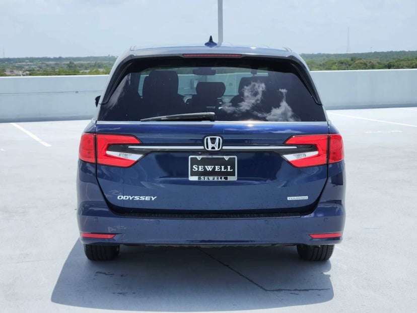 2022 Honda Odyssey - Image 3