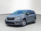 2023 Chrysler Pacifica - Preview 3