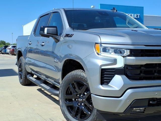 2026 Chevrolet Silverado 1500 - Image 2