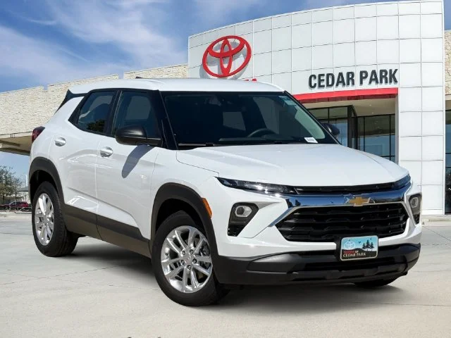 2025 Chevrolet TrailBlazer - Image 1