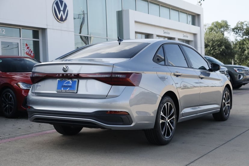 2026 Volkswagen Jetta - Image 3