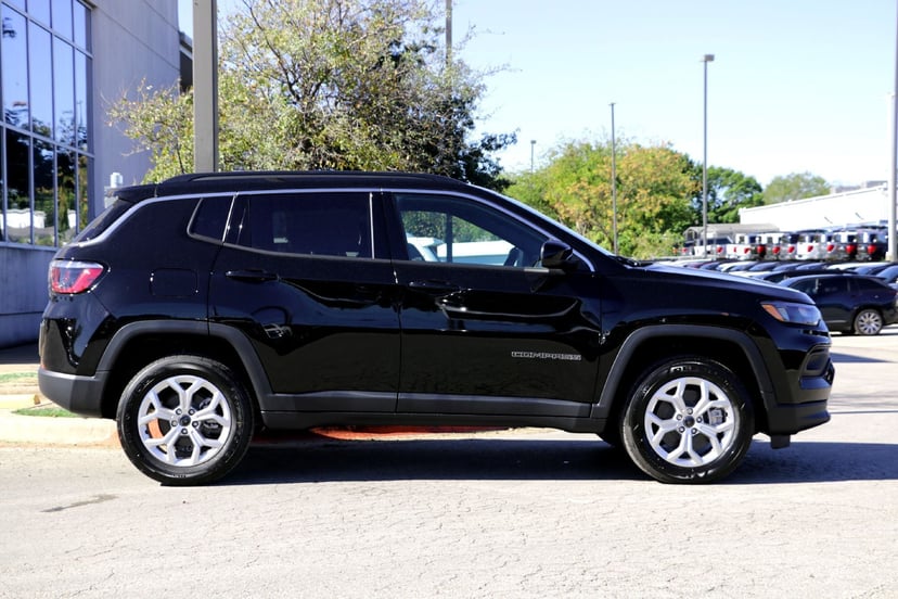 2026 Jeep Compass - Image 1