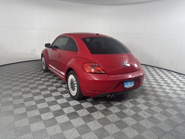 2013 Volkswagen Beetle - Image 1