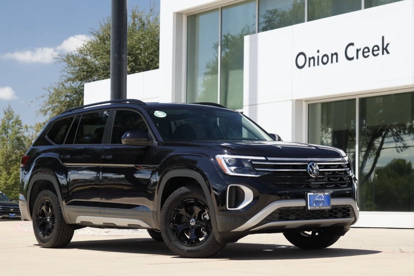 2026 Volkswagen Atlas - Image 1