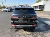 2025 Jeep Grand Cherokee L - Preview 4
